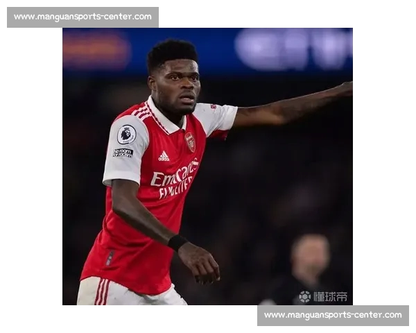 托马斯续约谈判破裂！阿森纳敲定 1100 万欧替代者，中场洗牌倒计时