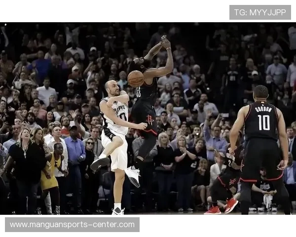 NBA季后赛经典战役回顾:那些载入史册的逆转时刻